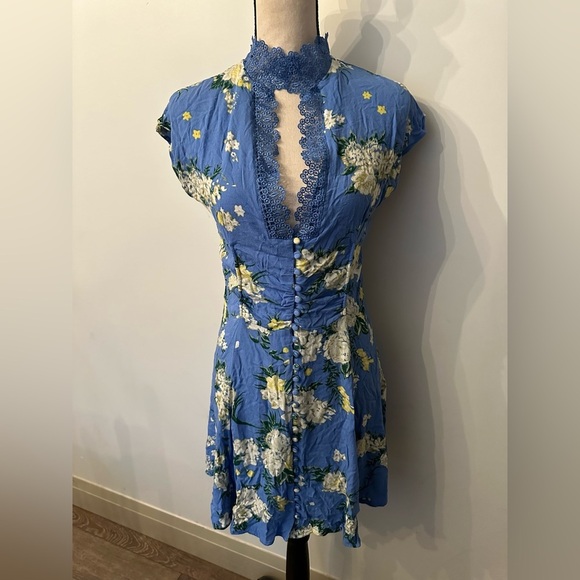 Free People blue Alora Floral print mini dress button front lace Sz 10 - Picture 2 of 8